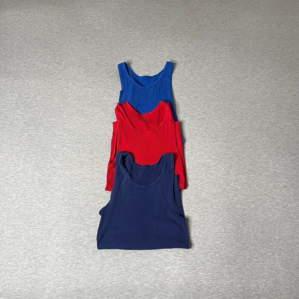 Hanes Men’s Cotton Multicolored Ribbed Tank Tops 3 PCS. Set - Picture 6 of 8